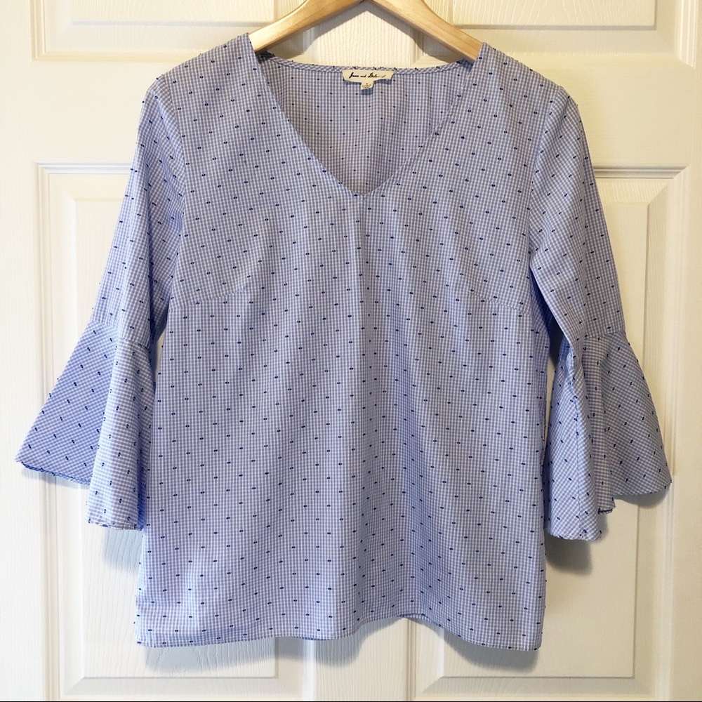 🌻 3/$25 Jane and Delancey Bell Sleeve Top
